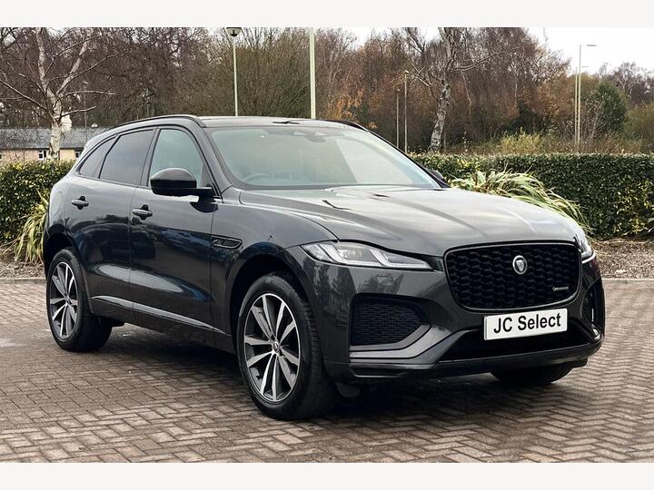 Jaguar F-PACE 2.0 D200 MHEV R-Dynamic SE Black Auto AWD Euro 6 (s/s) 5dr Jaguar F-PACE 2.0 D200 MHEV R-Dynamic SE Black Auto AWD Euro 6 (s/s) 5dr