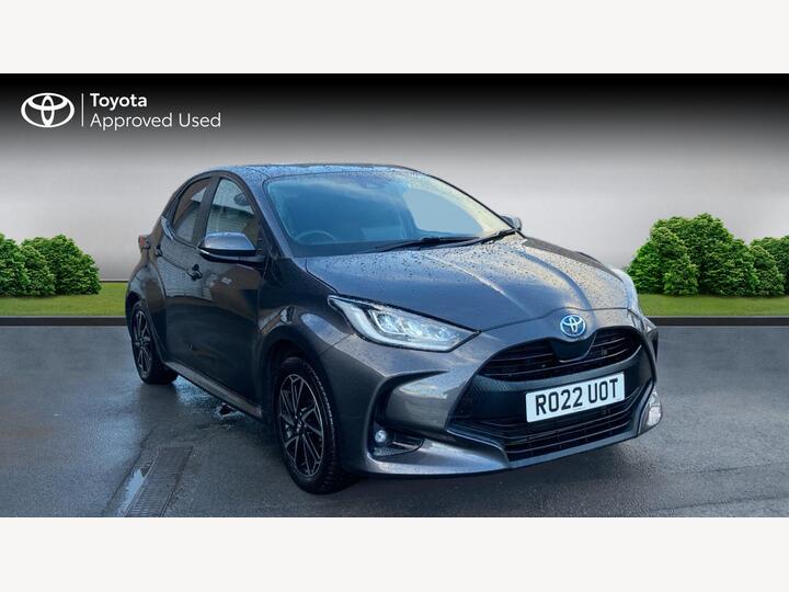 Toyota Yaris 1.5 VVT-h Design E-CVT Euro 6 (s/s) 5dr