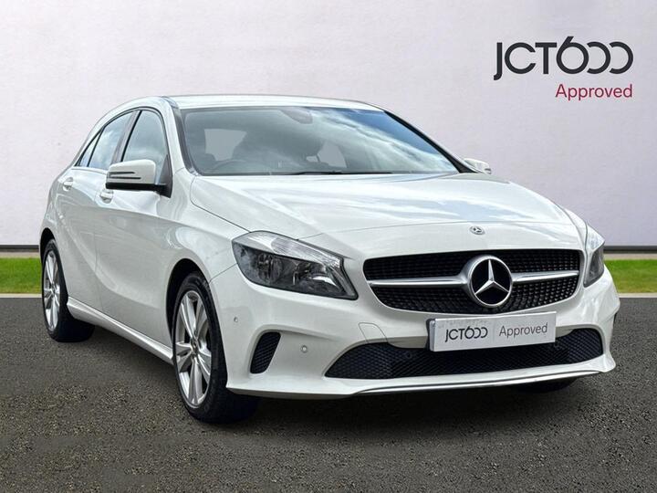 Mercedes-Benz A Class 2.1 A200d Sport (Executive) 7G-DCT Euro 6 (s/s) 5dr