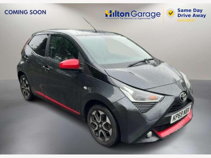 Toyota AYGO 1.0 VVT-i X-trend Funroof X-shift Euro 6 5dr