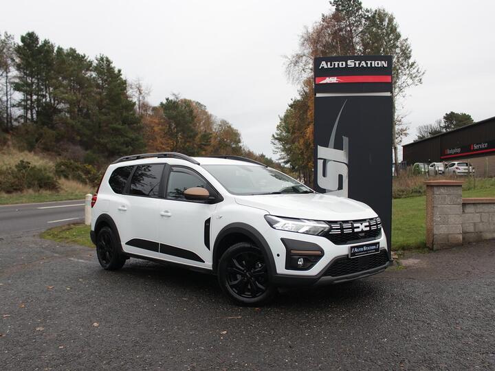 Dacia Jogger 1.6 Hybrid EXTREME Auto Euro 6 (s/s) 5dr Dacia Jogger 1.6 Hybrid EXTREME Auto Euro 6 (s/s) 5dr