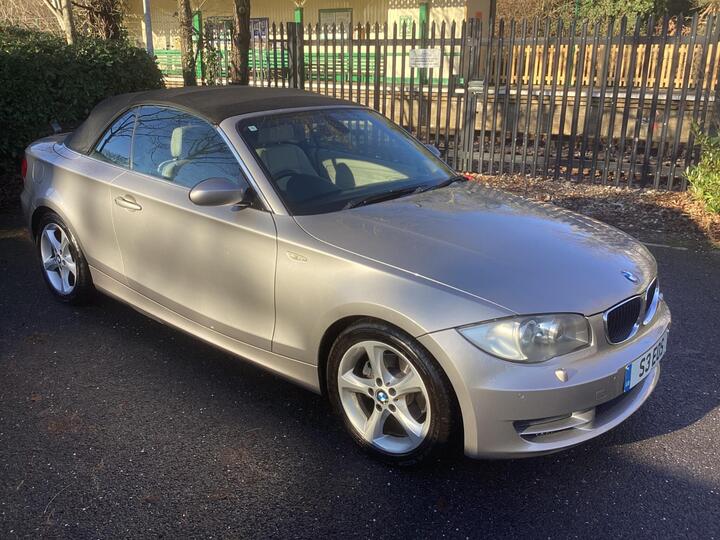 BMW 1 Series 3.0 125i SE Steptronic Euro 4 2dr