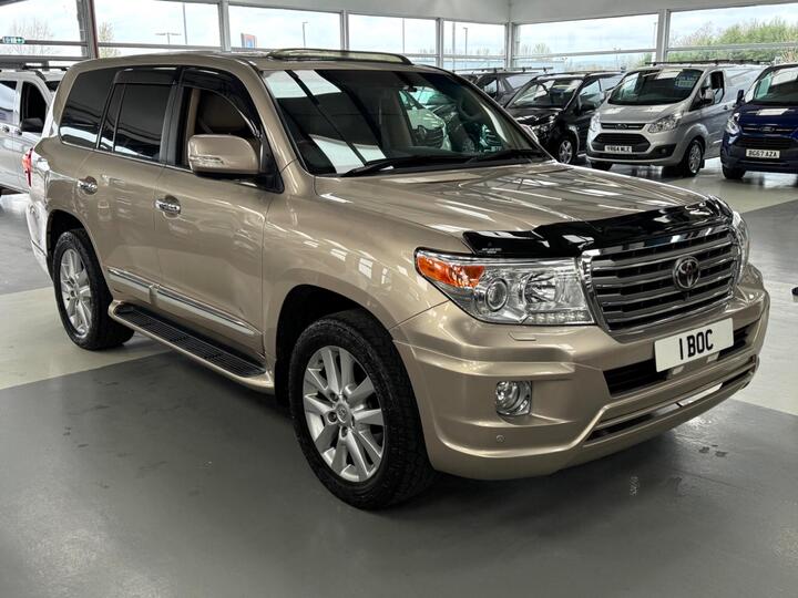 Toyota Land Cruiser Amazon ZX V8 EVERY EXTRA ONLY 45000 MLS
