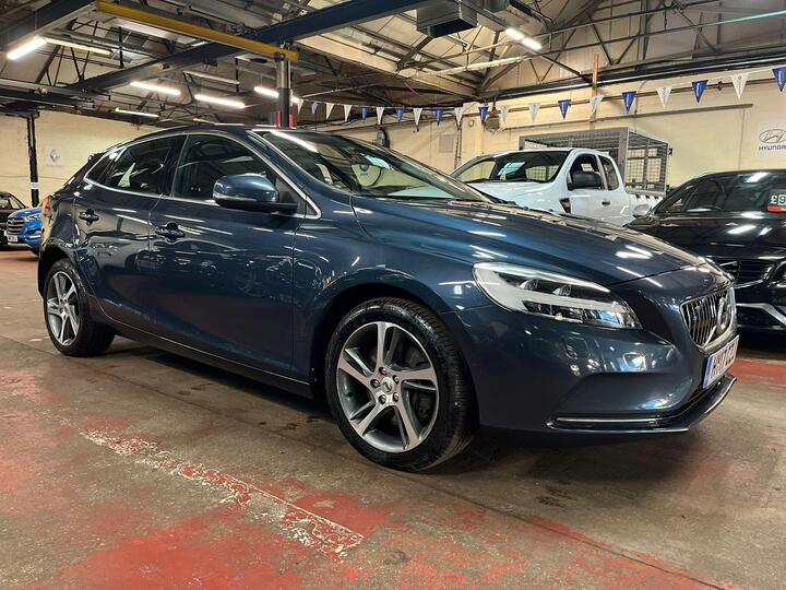 Volvo V40 2.0 D3 Inscription Euro 6 (s/s) 5dr