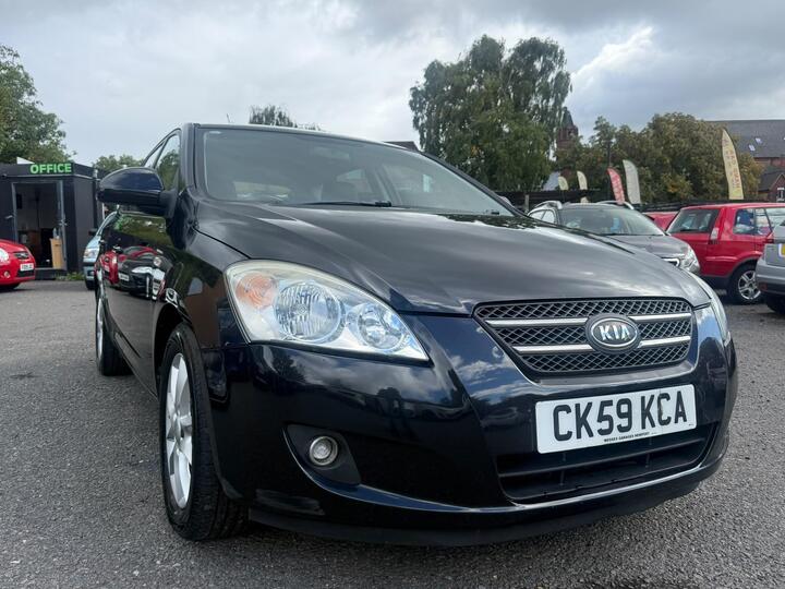 Kia Ceed 1.6 CRDi LS 5dr