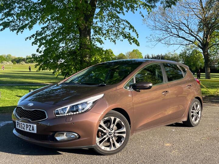 Kia Ceed 1.6 GDi EcoDynamics 4 Tech Euro 5 (s/s) 5dr