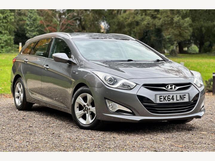 Hyundai I40 1.7 CRDi Blue Drive Active Euro 5 (s/s) 5dr Hyundai I40 1.7 CRDi Blue Drive Active Euro 5 (s/s) 5dr