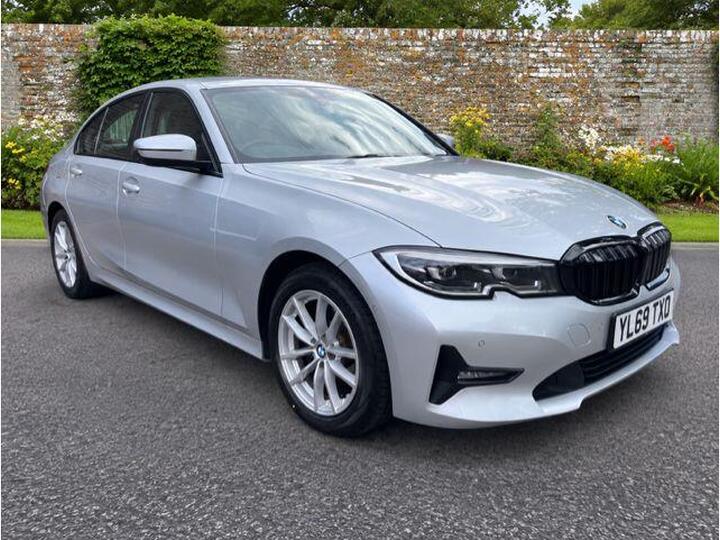 BMW 3 SERIES 2.0 318d SE Euro 6 (s/s) 4dr
