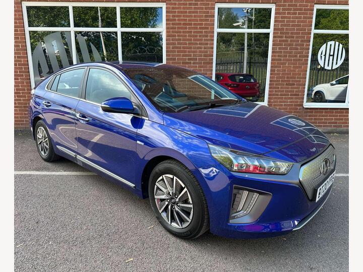 Hyundai IONIQ 38.3kWh Premium Auto 5dr Hyundai IONIQ 38.3kWh Premium Auto 5dr