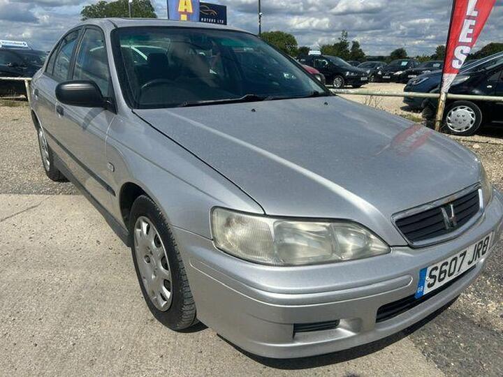 Honda Accord 2.0i LS 4dr (sun Roof, A/c)