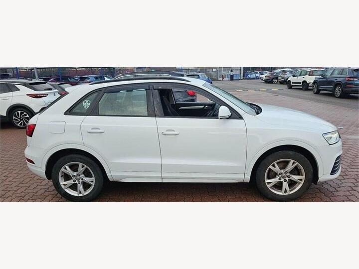 Audi Q3 1.4 TFSI CoD Sport Euro 6 (s/s) 5dr