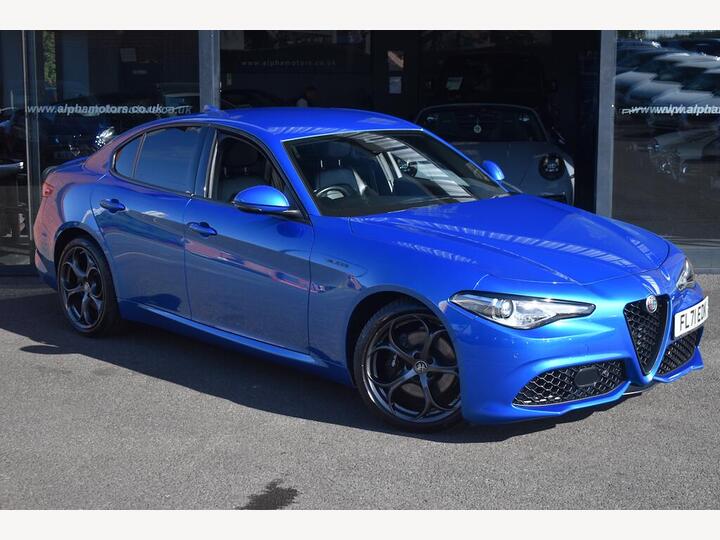 Alfa Romeo Giulia 2.0T Veloce Auto Euro 6 (s/s) 4dr Alfa Romeo Giulia 2.0T Veloce Auto Euro 6 (s/s) 4dr