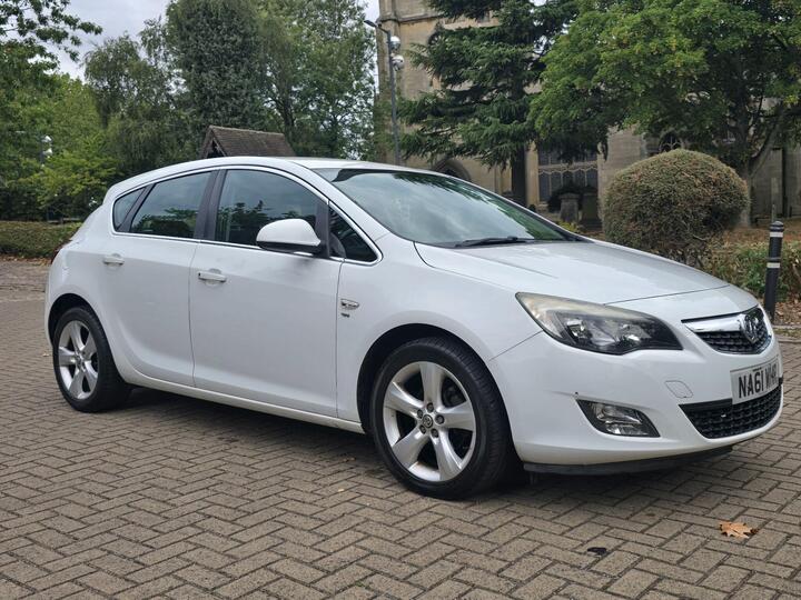 Vauxhall Astra 1.4T 16v SRi Euro 5 5dr