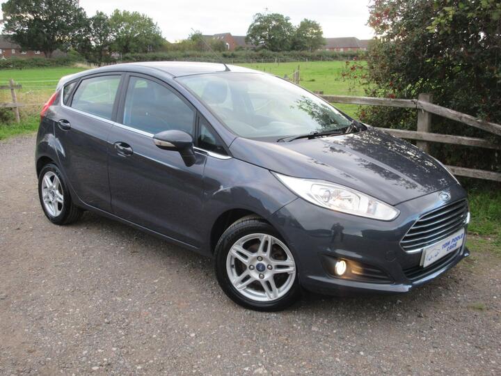 Ford Fiesta 1.0T EcoBoost Zetec Euro 5 (s/s) 5dr