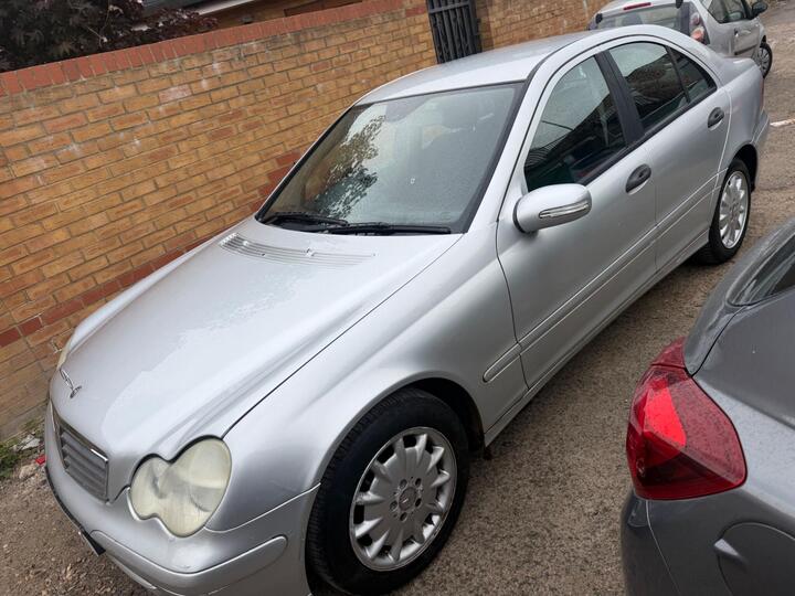 Mercedes-Benz C Class 1.8 C180 Kompressor Classic SE 4dr