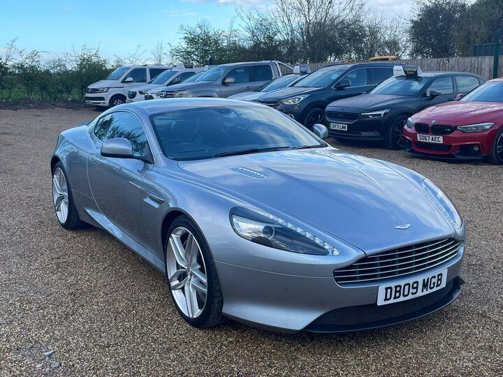 Aston Martin DB9 6.0 V12 Carbon Edition T-TronicII Euro 5 2dr