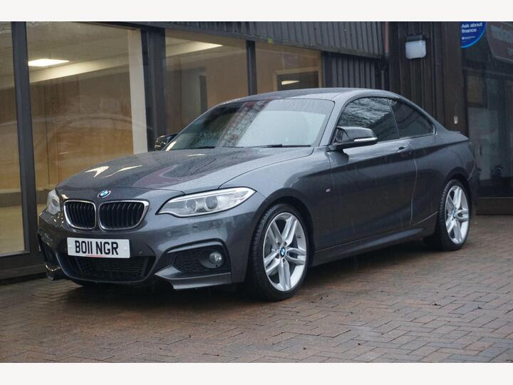 BMW 2 Series 2.0 220i M Sport Euro 6 (s/s) 2dr