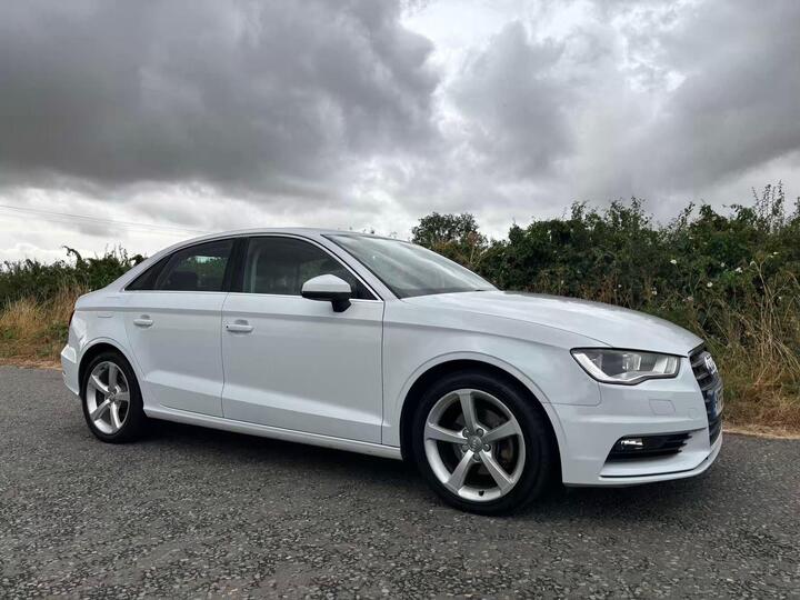 Audi A3 1.4 TFSI CoD Sport S Tronic Euro 6 (s/s) 4dr (Nav)