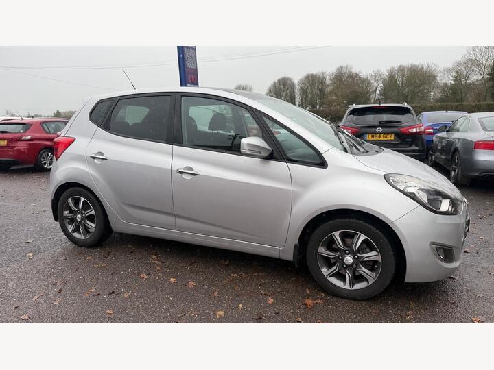 Hyundai Ix20 1.4 Blue Drive SE Euro 6 (s/s) 5dr Hyundai Ix20 1.4 Blue Drive SE Euro 6 (s/s) 5dr