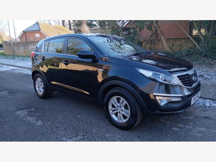 Kia Sportage 1.7 CRDi EcoDynamics 1 2WD Euro 5 (s/s) 5dr Kia Sportage 1.7 CRDi EcoDynamics 1 2WD Euro 5 (s/s) 5dr
