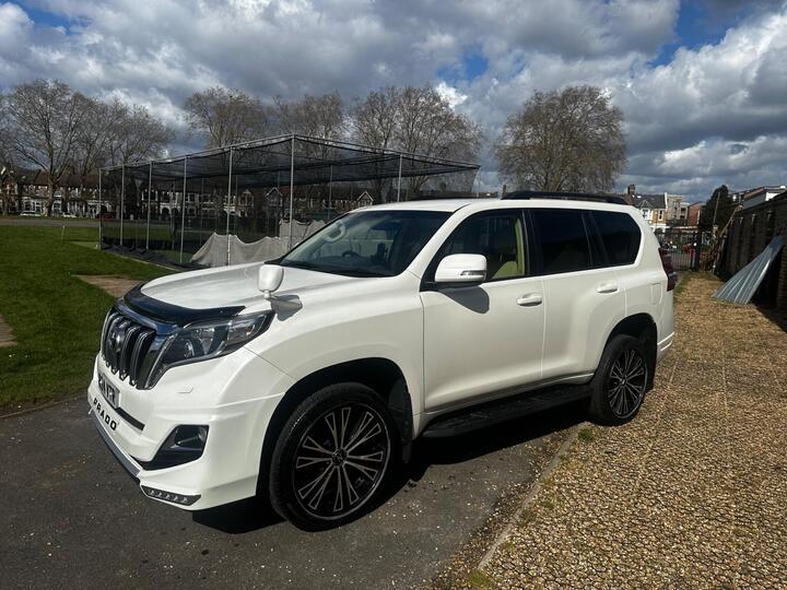 Toyota Land Cruiser TOYOTA LAND CRUISER 2015 PETROL