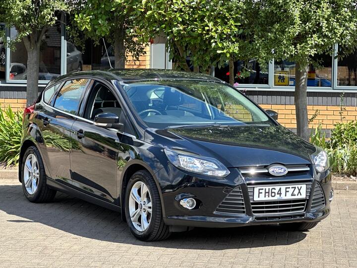 Ford Focus 1.0T EcoBoost Zetec Euro 5 (s/s) 5dr
