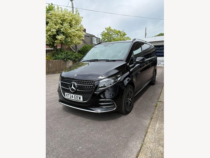 Mercedes-Benz V Class 2.0 V220d AMG Line G-Tronic+ Euro 6 (s/s) 5dr LWB