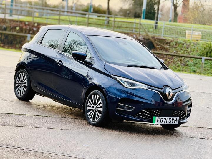 Renault Zoe R135 EV50 52kWh Riviera Auto 5dr (Rapid Charge) Renault Zoe R135 EV50 52kWh Riviera Auto 5dr (Rapid Charge)