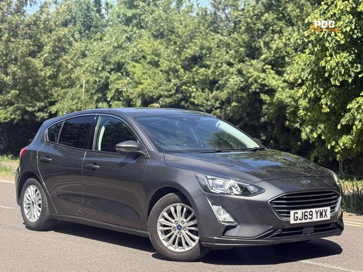 Ford Focus 1.0T EcoBoost Titanium Auto Euro 6 (s/s) 5dr