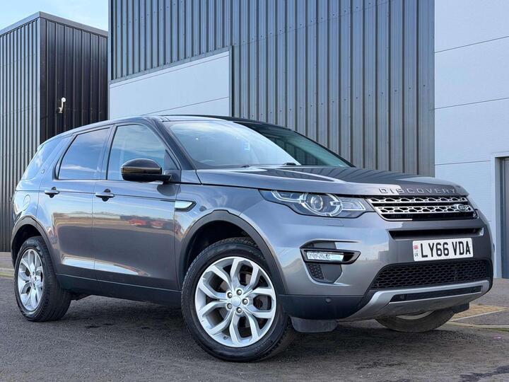 Land Rover DISCOVERY SPORT 2.0 TD4 HSE Auto 4WD Euro 6 (s/s) 5dr Land Rover DISCOVERY SPORT 2.0 TD4 HSE Auto 4WD Euro 6 (s/s) 5dr