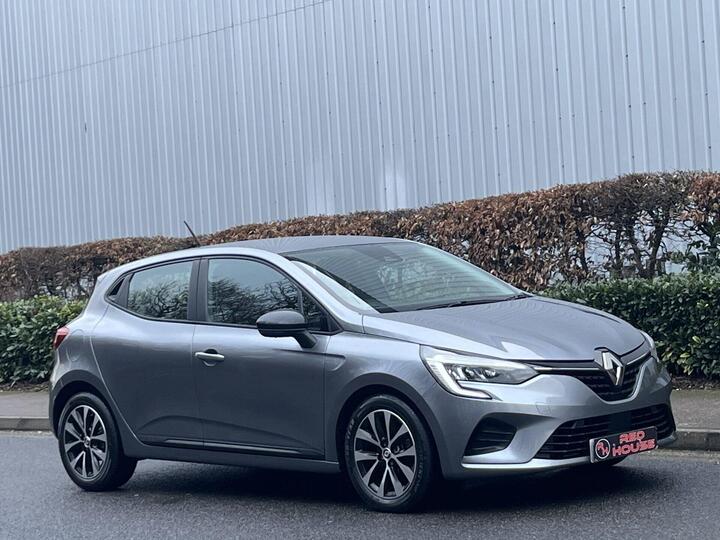 Renault Clio 1.0 TCe Evolution Euro 6 (s/s) 5dr