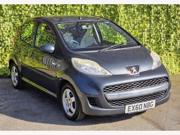 Peugeot 107 1.0 12V Millesim Euro 4 5dr Peugeot 107 1.0 12V Millesim Euro 4 5dr