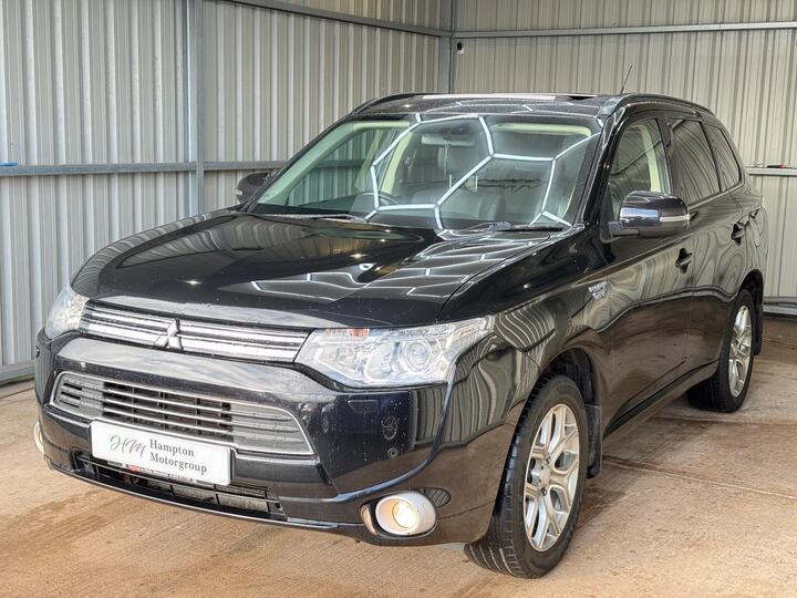 Mitsubishi Outlander 2.0h 12kWh GX4h CVT 4WD Euro 5 (s/s) 5dr