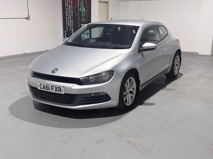 Volkswagen Scirocco 2.0 TDI BlueMotion Tech Euro 5 (s/s) 3dr Volkswagen Scirocco 2.0 TDI BlueMotion Tech Euro 5 (s/s) 3dr