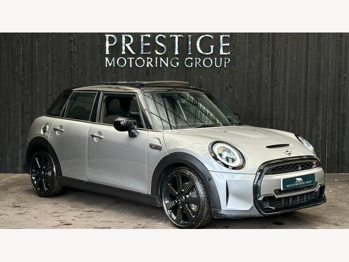 MINI Hatch 2.0 Cooper S Exclusive Steptronic Euro 6 (s/s) 5dr
