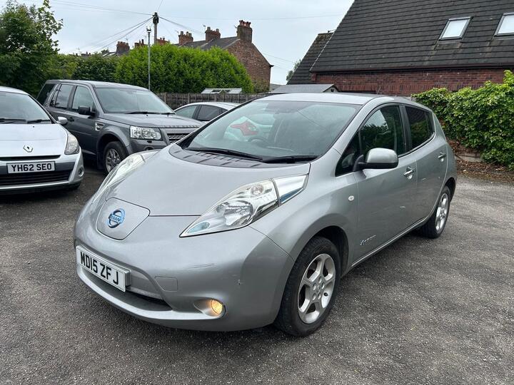 Nissan Leaf 24kWh Acenta Auto 5dr