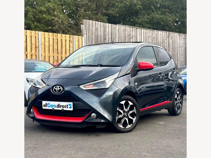 Toyota AYGO 1.0 VVT-i X-trend Funroof X-shift Euro 6 5dr