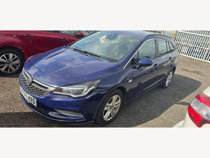 Vauxhall Astra 1.6 CDTi EcoFLEX Tech Line Sports Tourer Euro 6 (s/s) 5dr