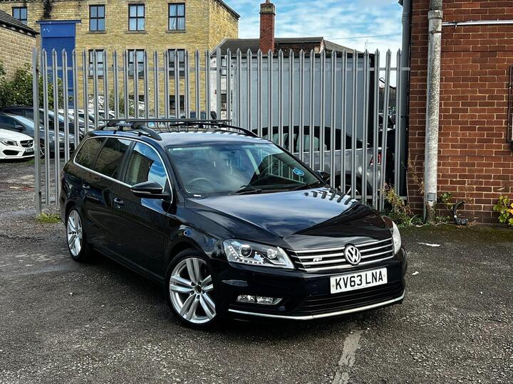 Volkswagen Passat 2.0 TDI BlueMotion Tech R-Line DSG Euro 5 (s/s) 5dr