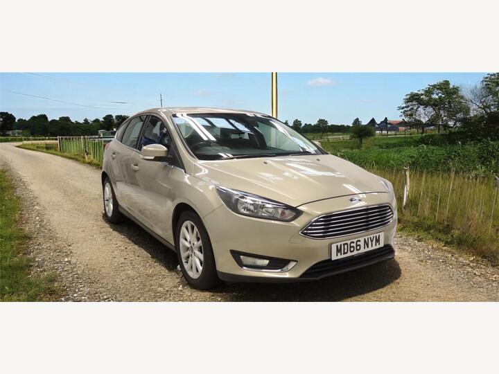 Ford Focus 1.0T EcoBoost Titanium Auto Euro 6 (s/s) 5dr