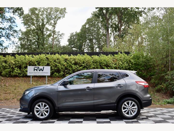 Nissan Qashqai 1.6 DCi Acenta Premium XTRON 2WD Euro 6 (s/s) 5dr