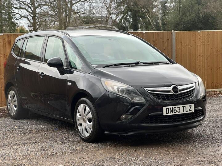 Vauxhall Zafira Tourer 1.4T 16V Exclusiv Euro 5 5dr