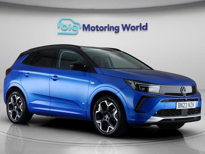 Vauxhall Grandland 1.6 14.2kWh Ultimate Auto Euro 6 (s/s) 5dr Vauxhall Grandland 1.6 14.2kWh Ultimate Auto Euro 6 (s/s) 5dr