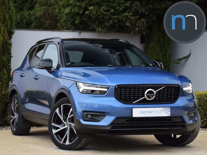 Volvo XC40 2.0 D4 First Edition Auto AWD Euro 6 (s/s) 5dr