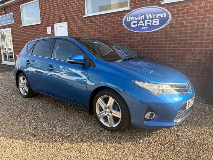 Toyota AURIS 1.6 V-Matic Excel Euro 5 5dr