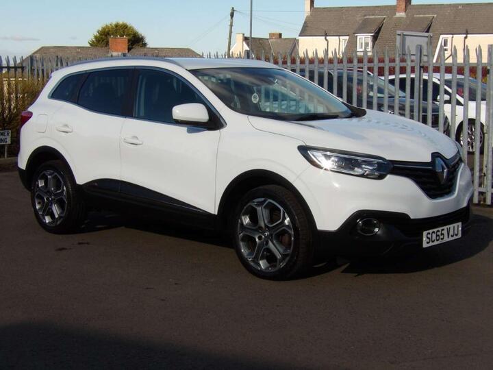 Renault Kadjar 1.5 DCi Dynamique S Nav Euro 6 (s/s) 5dr Renault Kadjar 1.5 DCi Dynamique S Nav Euro 6 (s/s) 5dr
