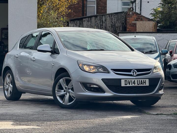 Vauxhall Astra 1.4 16v SRi Euro 5 5dr