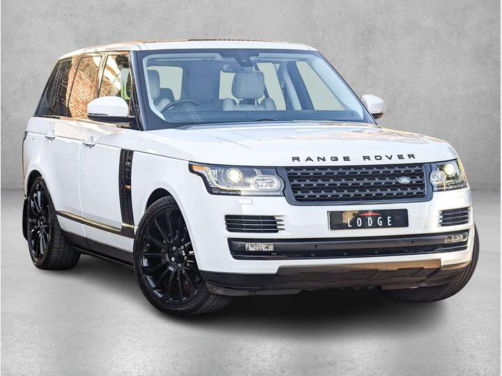 Land Rover RANGE ROVER 3.0 TD V6 Vogue SE Auto 4WD Euro 6 (s/s) 5dr Land Rover RANGE ROVER 3.0 TD V6 Vogue SE Auto 4WD Euro 6 (s/s) 5dr