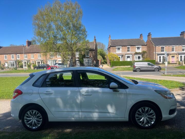 Citroen C4 1.4 VTi 16V VTR Euro 5 5dr