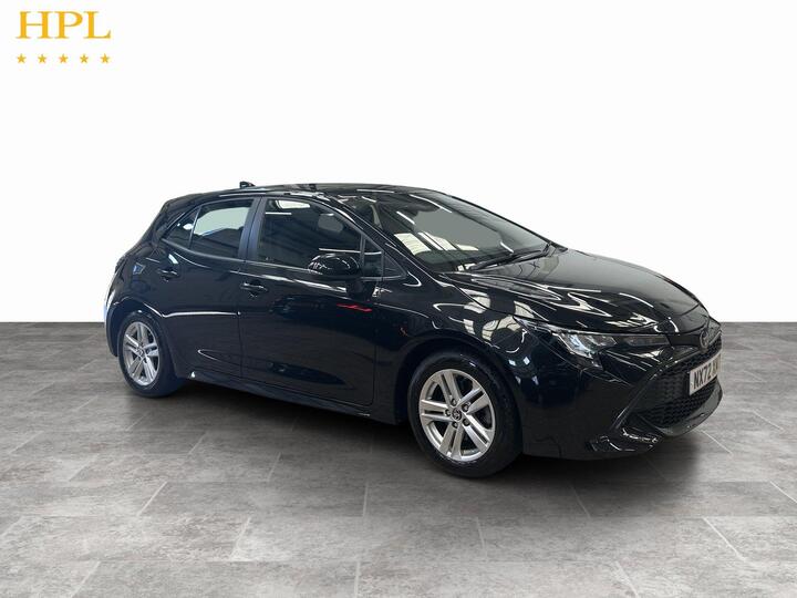 Toyota COROLLA 2.0 VVT-h Icon CVT Euro 6 (s/s) 5dr